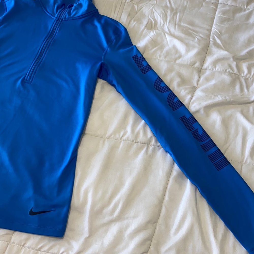Nike Dri-Fit - blue quarter zip pullover - Picture 3 of 10